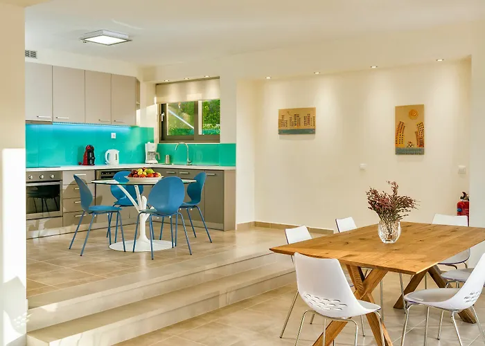 Sunlight Breeze * La Canea